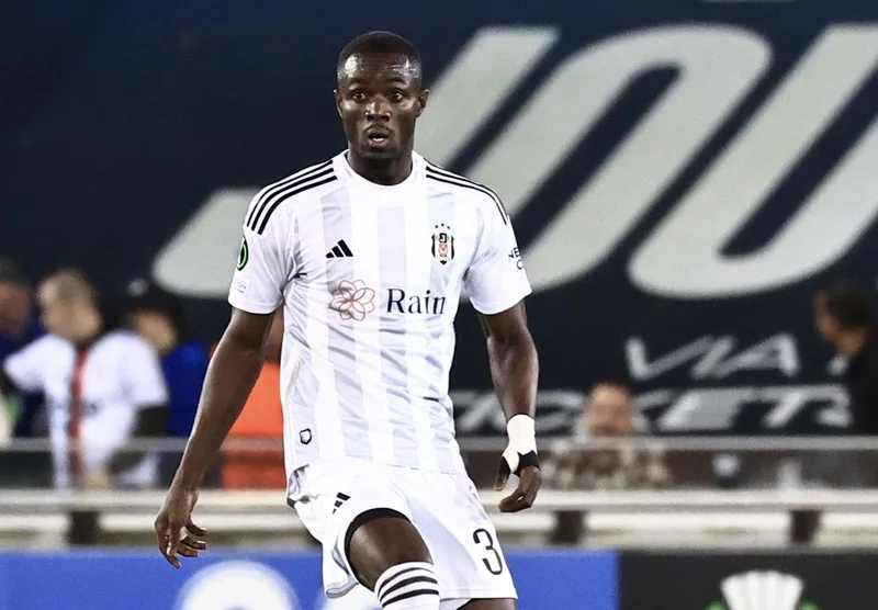 Eric Bailly: Unattached to Columbus