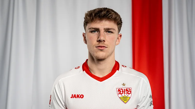 Finn Jeltsch: VfB Stuttgart to Undecided