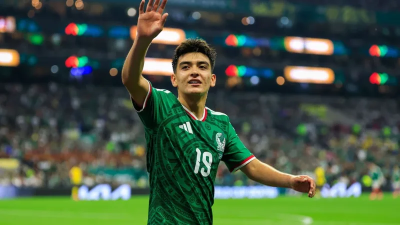 Gilberto Mora: Unattached to Liverpool