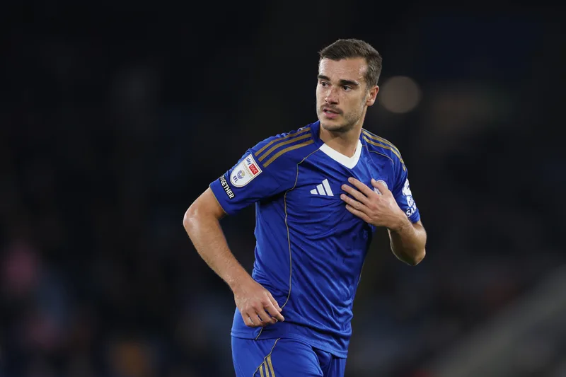 Harry Winks: Leicester City to Cagliari