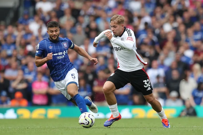 Ipswich Town: Unattached to Fulham