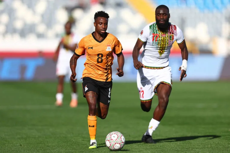 Lassine Sinayoko: Unattached to Hull City