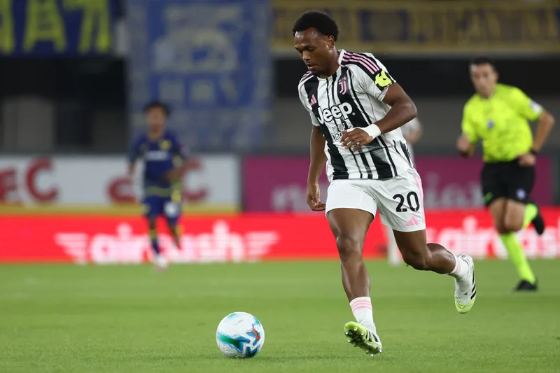 Loïs Openda: Juventus to Lyon