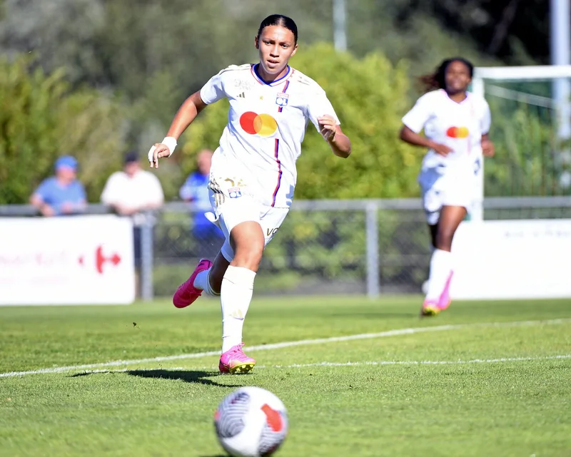 Maeline Mendy: OL Lyonnes to Paris FC