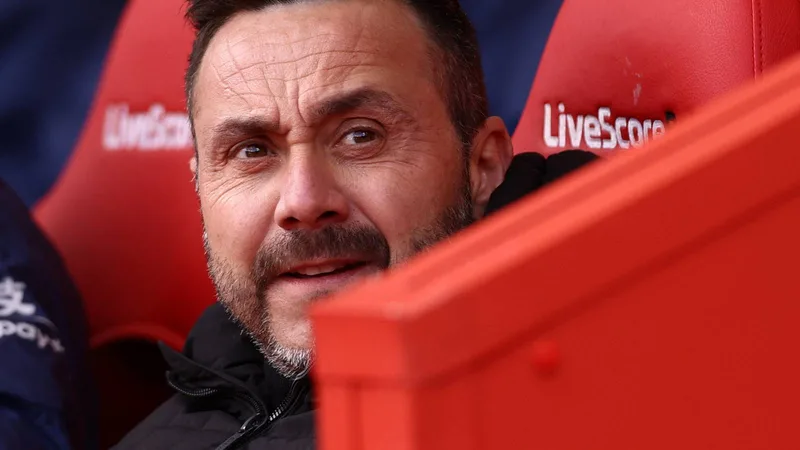 Now Leave: Unattached to Tottenham