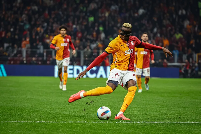 Victor Osimhen: Galatasaray to Manchester United