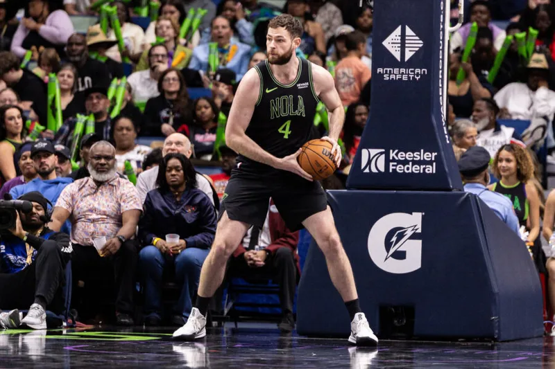 Hunter Dickinson: Unattached to New Orleans Pelicans