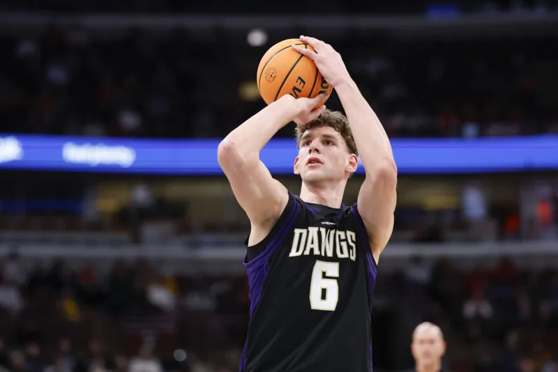 Scale Contracts: Unattached to Charlotte Hornets